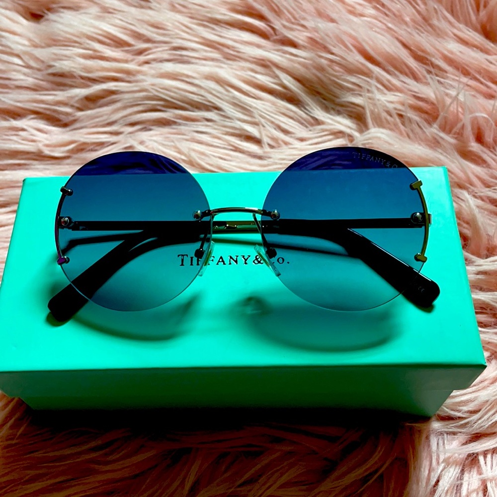 New Genuine Tiffany & Co Sunglasses